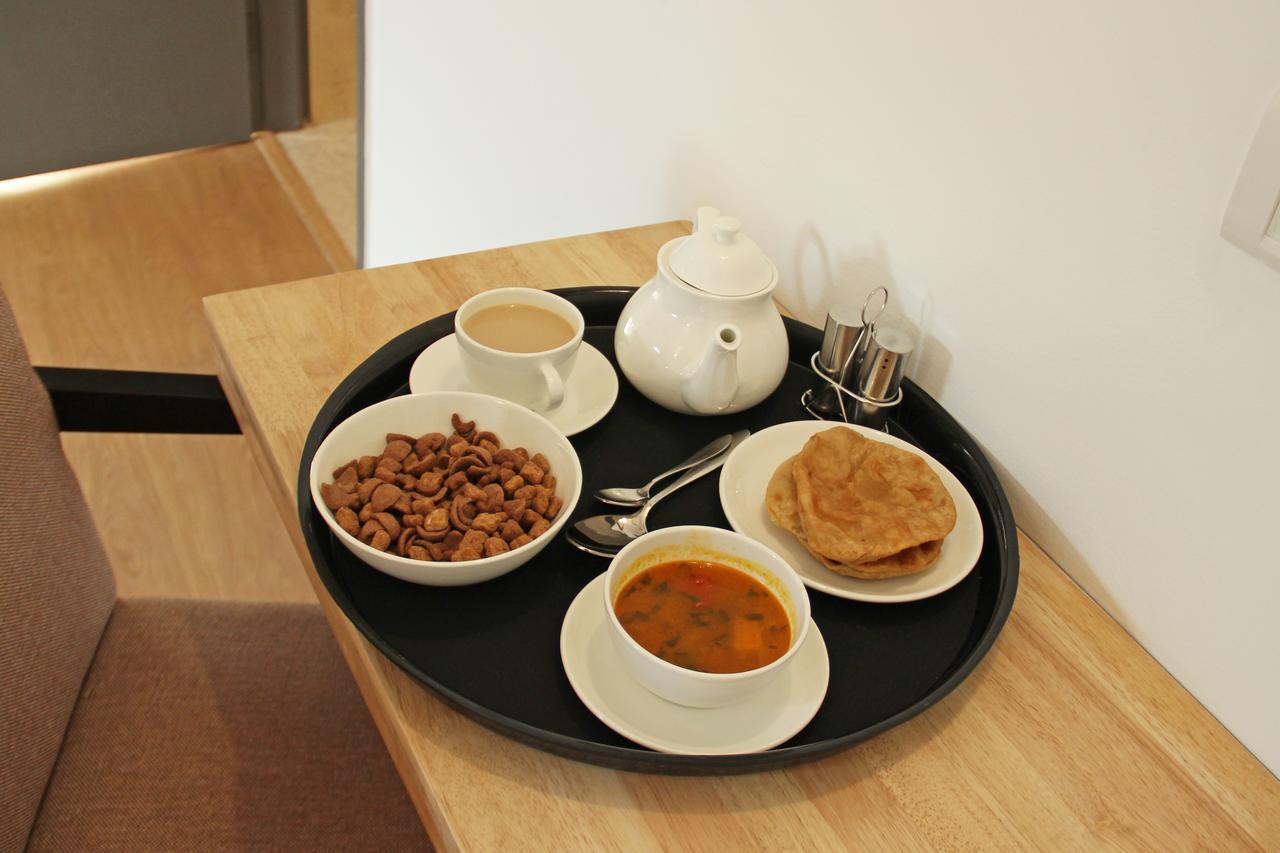 Oyo 9081 Pallavi International Hotel Patna  Extérieur photo